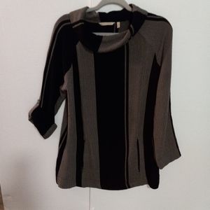 Soft Surroundings Woman Blouse Top Size S Style 2ET05